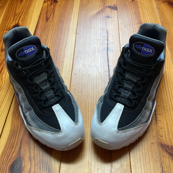 Nike Air Max 95 Persian Violet - Picture 2 of 8
